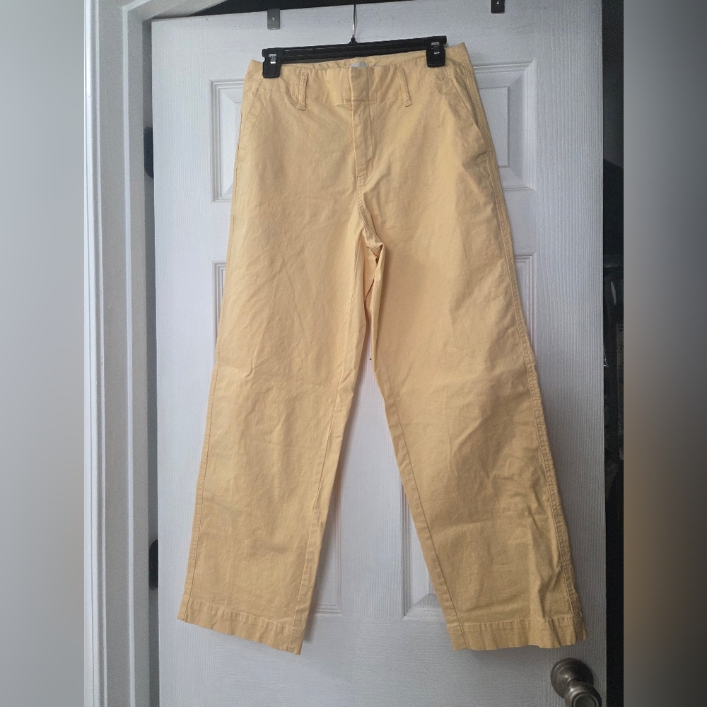 Like NEW -a new day, Butter Yellow Chinos